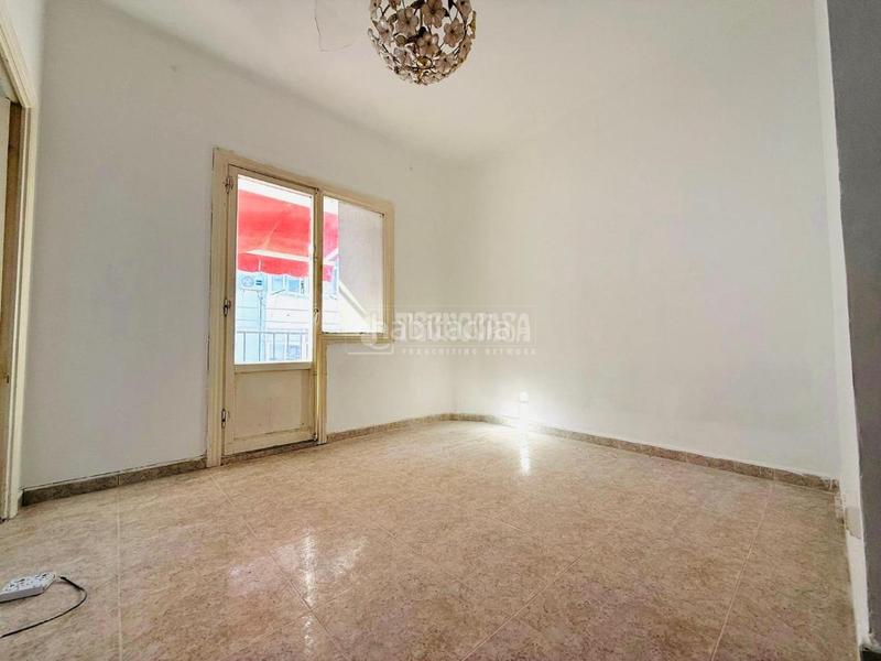 Foto 39849673-bccf-46ca-b610-c4d0cb971201. Piso  en venta en Sant Crist Badalona