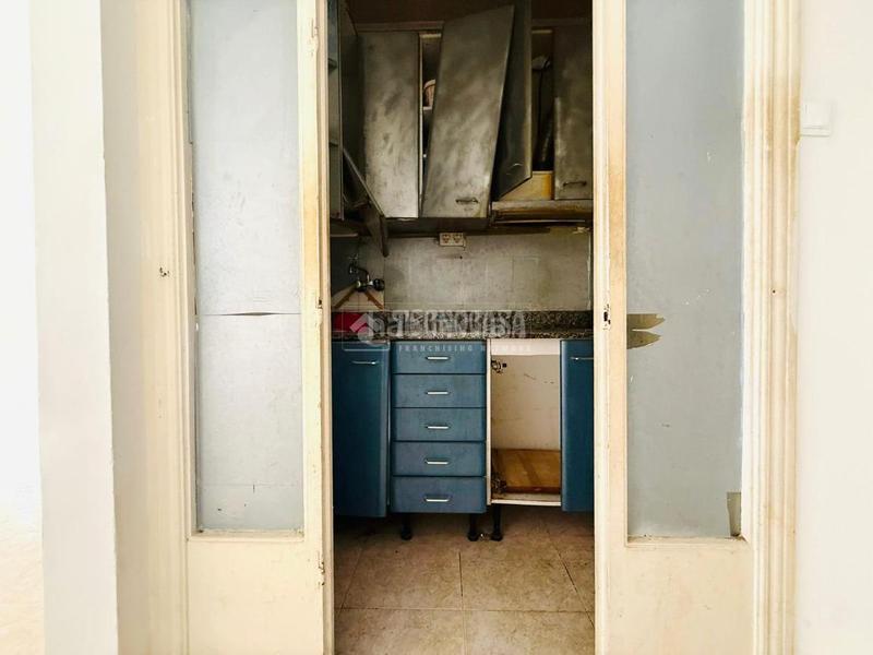 Foto 84ab0aaf-acc6-41e0-8616-ab70a5100a57. Piso  en venta en Sant Crist Badalona