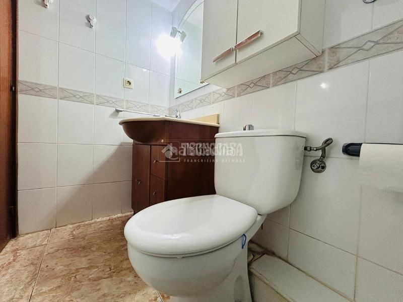 Foto 11a03f69-178f-4482-8256-8516645f1e84. Piso  en venta en Sant Crist Badalona