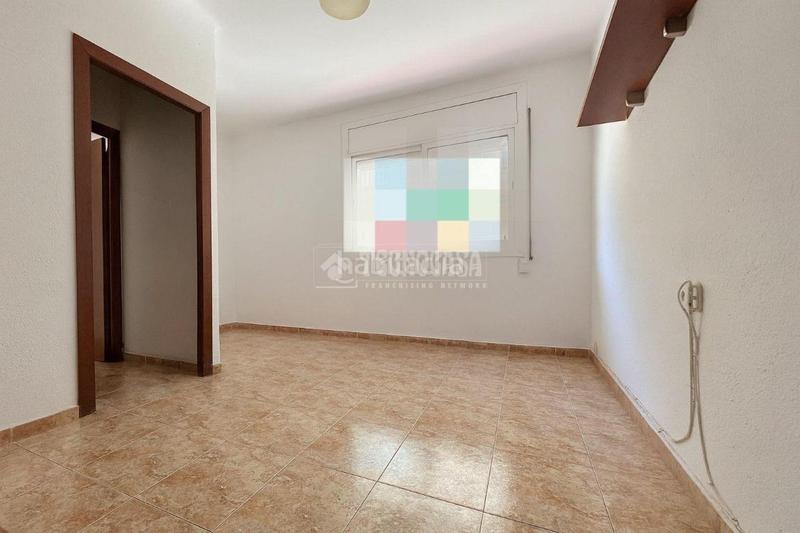 Foto 1c39016a-7dd6-457f-af99-7368fd58f15a. Piso  en venta en Sant Crist Badalona