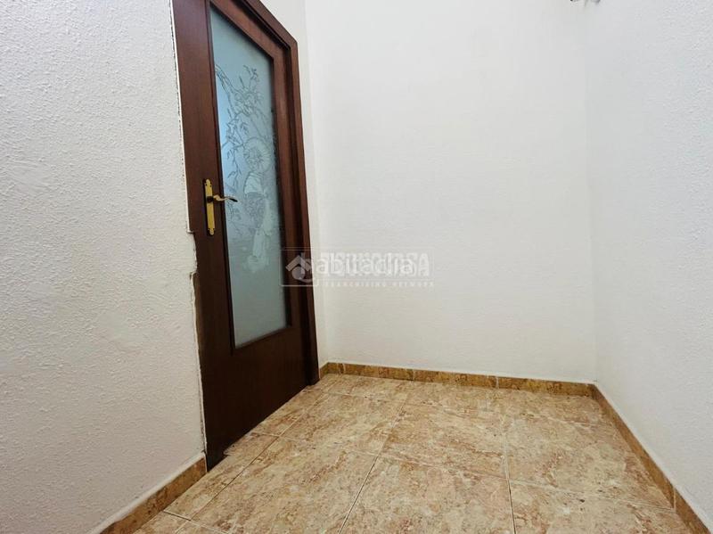 Foto 459e9cba-1343-4ac8-9564-5bb3b499cb62. Piso  en venta en Sant Crist Badalona