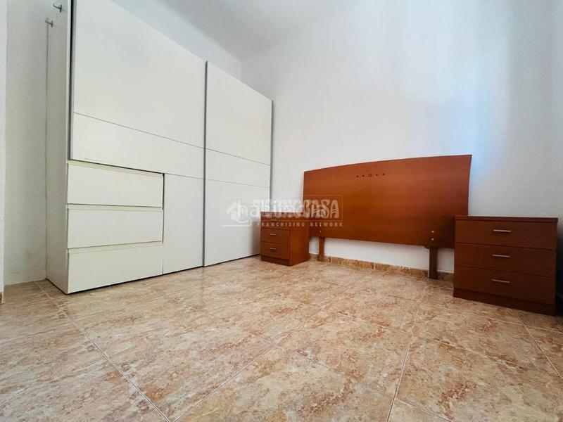 Foto bda55c6a-1bcf-4366-932c-ddb9b4ba77ec. Piso  en venta en Sant Crist Badalona