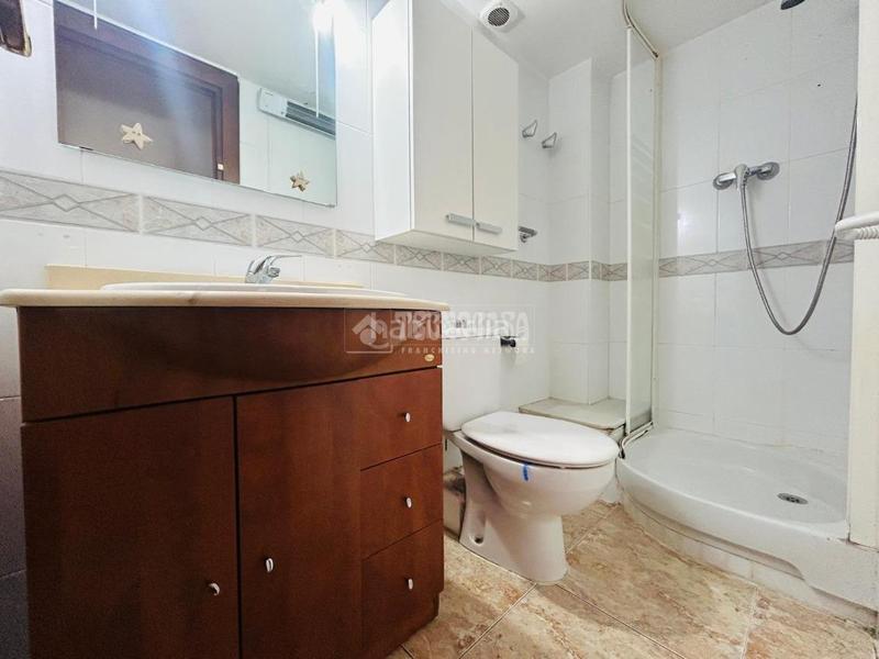 Foto eddaf1bc-b948-41f1-8cda-f0b506662e46. Piso  en venta en Sant Crist Badalona
