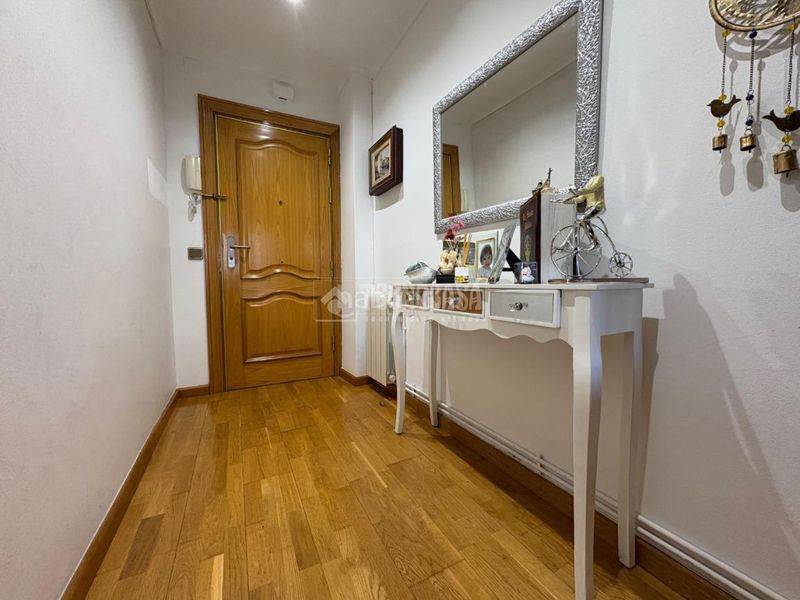 Foto 56942a40-6fc2-4dbd-a31c-8d0b046b4d74. Pis a Lloreda Badalona