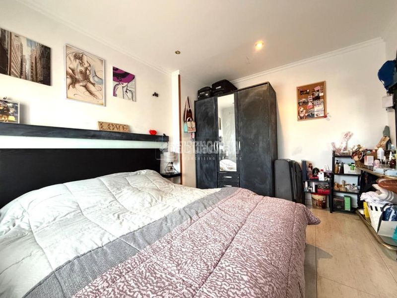 Foto 9e42974d-7694-4a17-b63b-2ee3fcbc8d32. Piso  en venta en Sant Crist Badalona