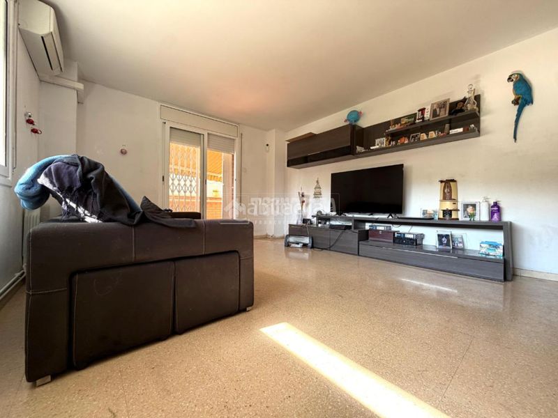 Foto 08a3b32d-da22-474c-af97-dfbba23e03e1. Pis a Lloreda Badalona