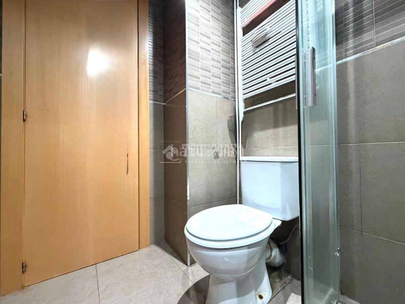 Foto 742078ec-94ff-4fe7-83d9-3fd7067372d2. Pis a Lloreda Badalona