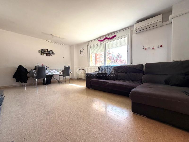 Foto a581c449-e3aa-4258-ad01-a795592bbd8d. Pis a Lloreda Badalona