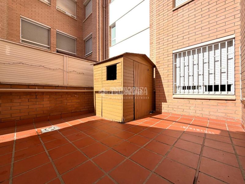 Foto d97eafdb-9631-46f0-8b52-f136516156dc. Pis a Lloreda Badalona