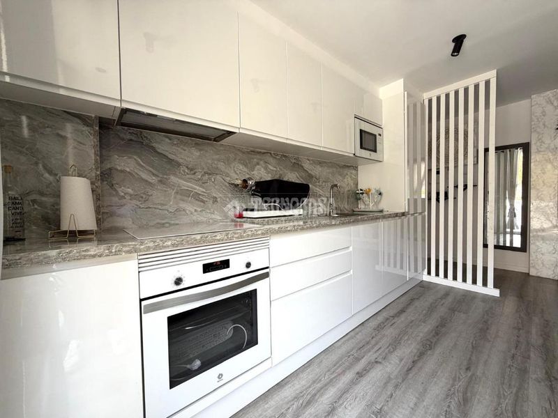 Foto 03c5be0f-c1ee-442e-8b15-72e4c77669a0. Pis amb calefacció a Lloreda Badalona