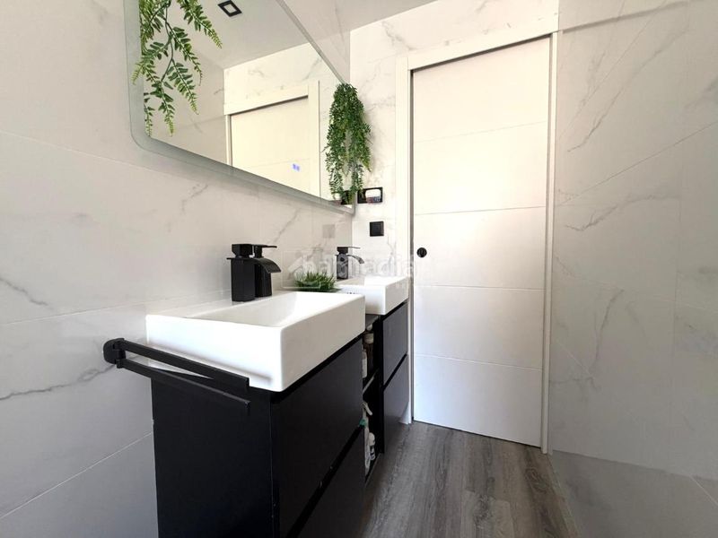 Foto 34fa81b1-d6ef-4dad-8248-2395857f1a80. Pis amb calefacció a Lloreda Badalona