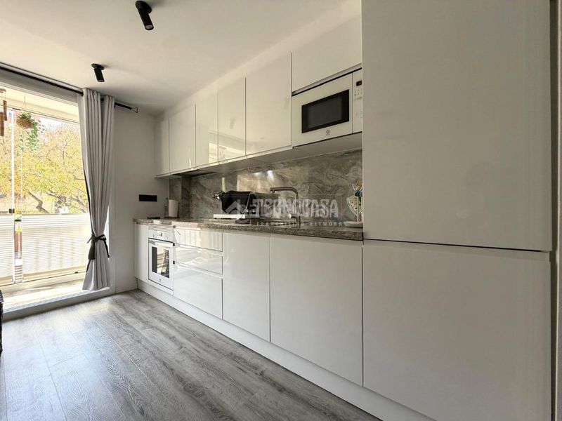 Foto 79eb54e3-0e8d-4c01-b335-a8b660f20f71. Pis amb calefacció a Lloreda Badalona