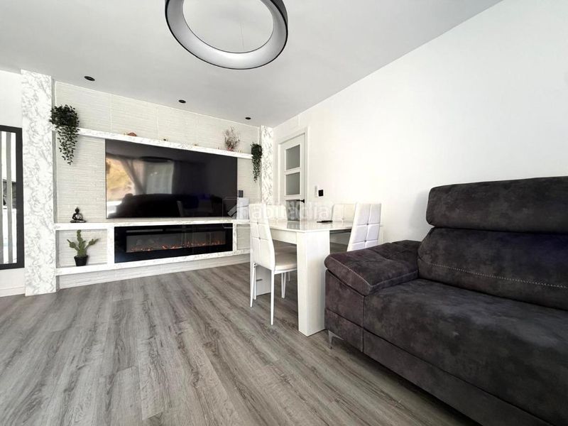 Foto 7a4d5ca0-f3da-4047-a0fd-c213097389bf. Pis amb calefacció a Lloreda Badalona