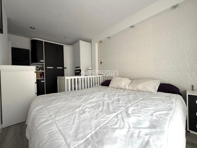 Foto f26f5d4f-b9df-4ba7-8007-96f394563381. Pis amb calefacció a Lloreda Badalona