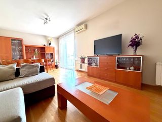 Flat in Progrés - Pep Ventura. Piso en venta en badalona