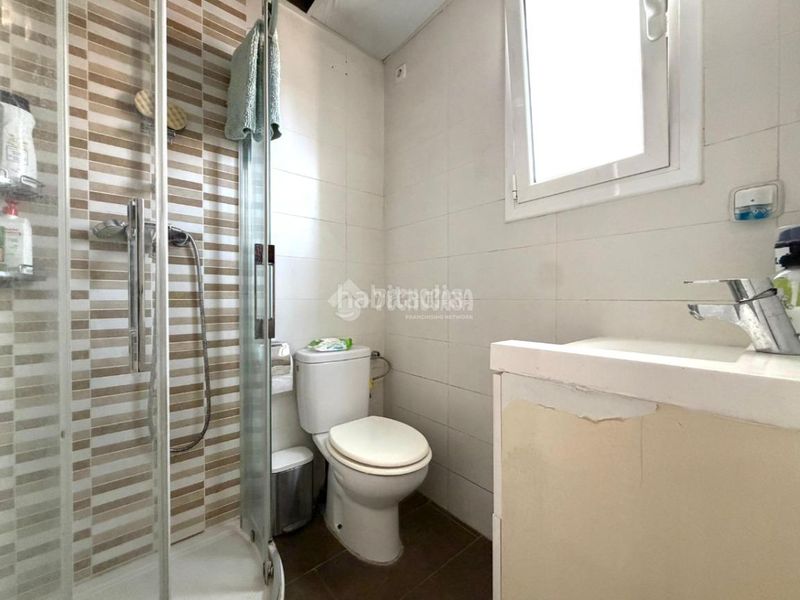 Foto 1e2ffef9-6443-4cc1-8847-9467a2cad8f8. Pis a Gorg Badalona