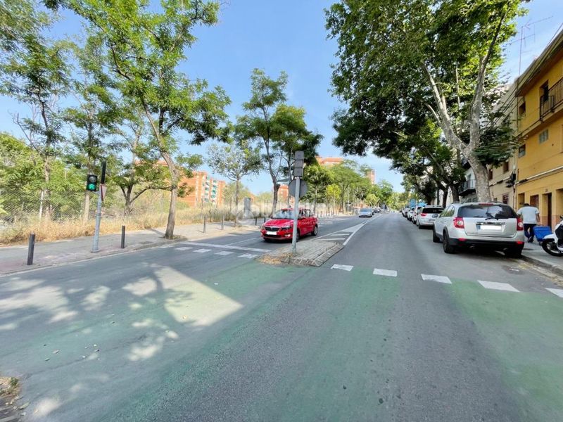 Foto 7b7e4ee3-9114-4d1a-84e5-a5b6bca6cb39. Pis a Lloreda Badalona