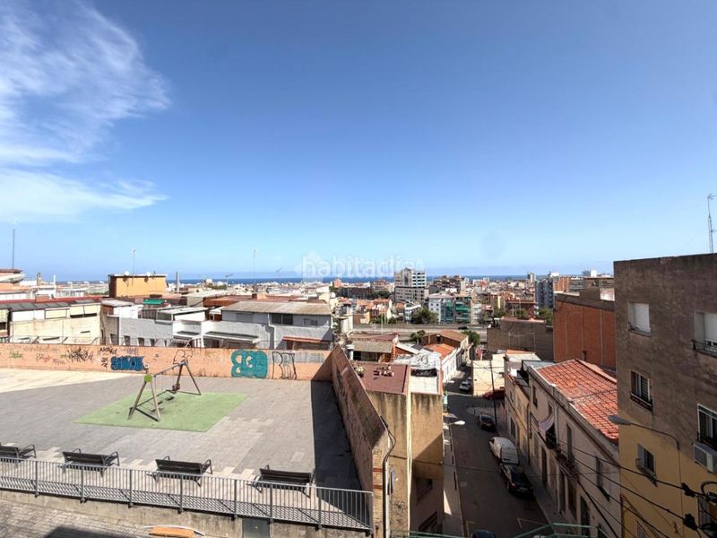 Foto 5b80a840-7798-491b-82a1-dc10e8a14581. Pis a Sant Crist Badalona