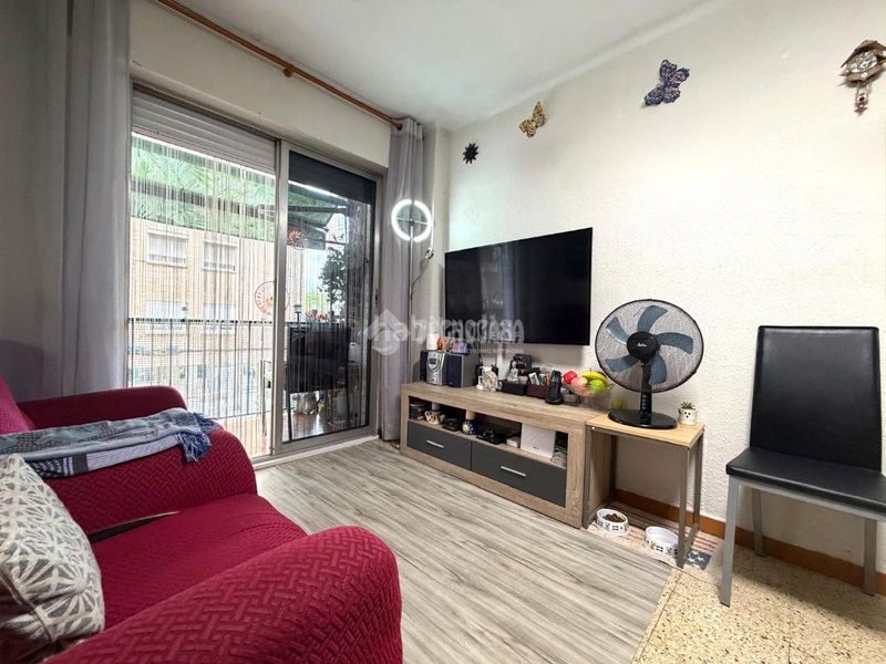 Foto 0e44d422-00c2-4ae8-a93e-1837d3277696. Flat in Lloreda Badalona