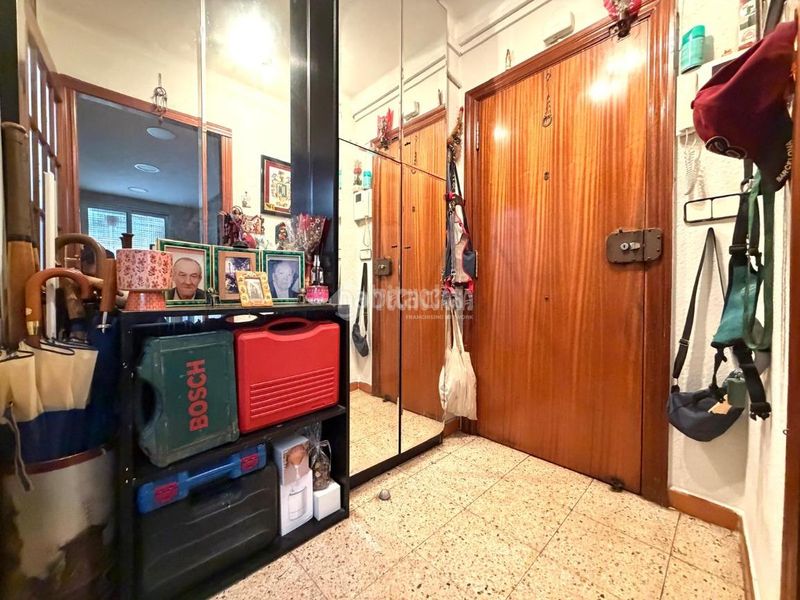Foto 53a14dd5-ec74-4405-9bd1-90f3ef8c76c4. Flat in Lloreda Badalona