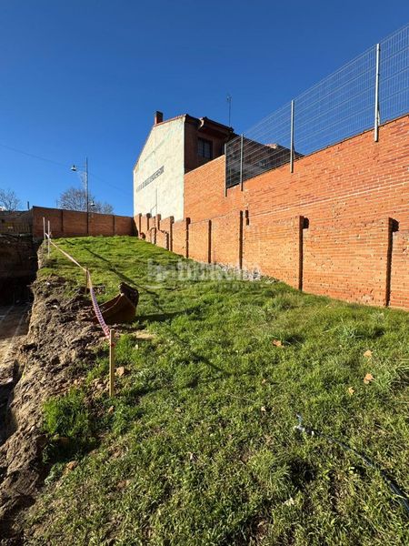 Foto 9fd79b52-24f1-49c9-be5d-351eb4897297. Terreny residencial a Ensanche Alcobendas