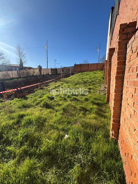 Foto cbff9dd3-6aa2-4f9b-8125-b7a0dcd50ac5. Terreny residencial a Ensanche Alcobendas