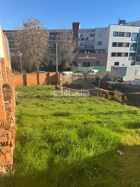 Foto f4f1219c-391c-477d-b4a6-6134ddf2b075. Terreny residencial a Ensanche Alcobendas
