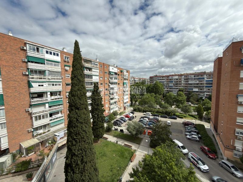 Foto 5aae32e4-e37f-4c6f-b025-cdfcd8793563. Pis amb calefacció aparcament a Zona Centro Joven Alcorcón