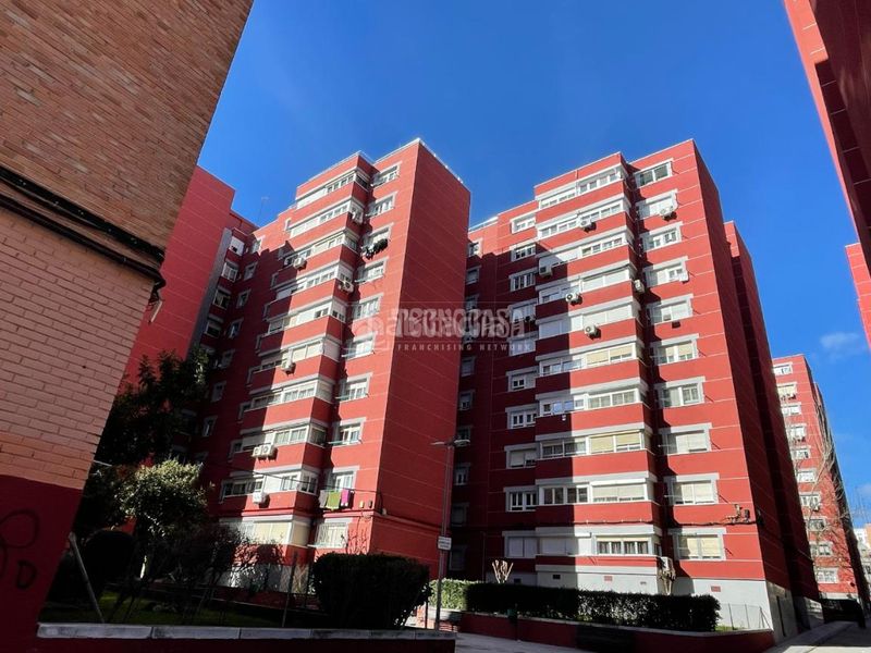 Foto a1fef787-c799-42ff-8fe2-18513be7bb9e. Pis amb calefacció a Zona Centro Joven Alcorcón