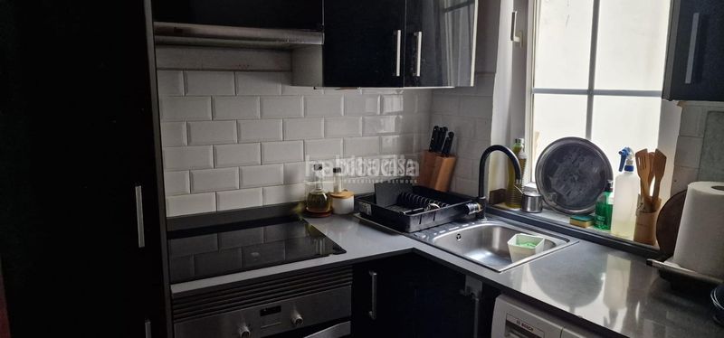 Foto ba27c1b5-00e8-4bbe-b7a7-55e41ef12e04. Pis a Raval Barcelona