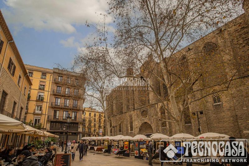 Foto ea9ebab7-97d2-4efe-8240-ad6d0899dff0. Pis a Raval Barcelona