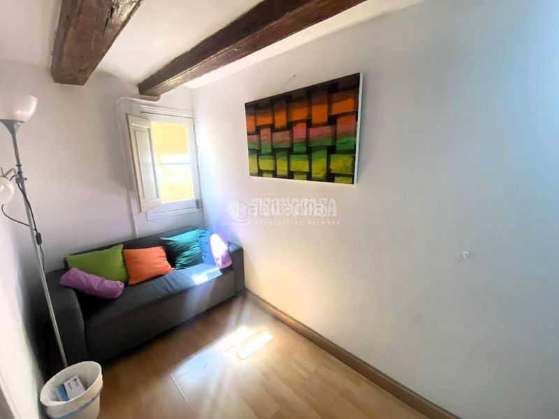 Foto 9a0144d0-0880-4d0b-bed0-8a5152034c92. Local comercial a Raval Barcelona