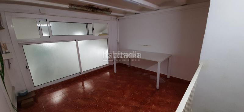 Foto 41668852-12f6-4ae4-bde3-f9ed52a01851. Local commercial dans Raval Barcelona
