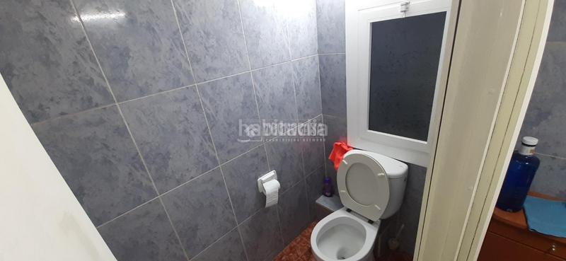 Foto d92a1938-5b8d-4eb4-97db-9a5b1f6de44f. Local commercial dans Raval Barcelona