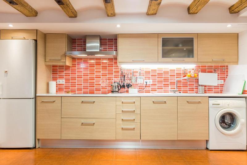 Foto 1bba6bec-f593-4898-891f-869e3c202ad0. Piso  en venta en Raval Barcelona
