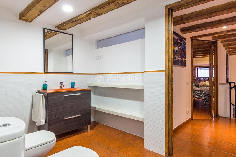 Foto 5efaf2f5-a70f-4bb4-b8fe-9121e7754167. Piso  en venta en Raval Barcelona