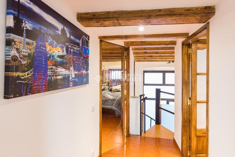 Foto a0e003ac-672b-4478-9924-4e4386a15368. Piso  en venta en Raval Barcelona