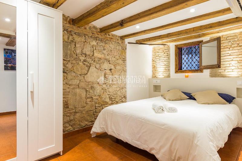 Foto d1f4be2e-45df-4503-9b60-9d408e17ca36. Piso  en venta en Raval Barcelona