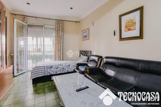 Flat in Raval. Piso en venta en barcelona