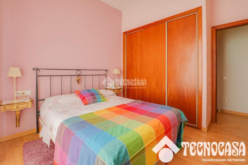 Foto 1d8ff069-cba0-417b-bb3a-fd858d75ea9a. Pis amb calefacció aparcament a Raval Barcelona