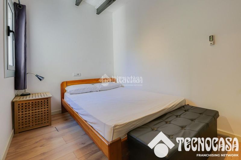Foto 6d31f453-c2d2-471a-8486-583b9a78bf90. Pis a Raval Barcelona