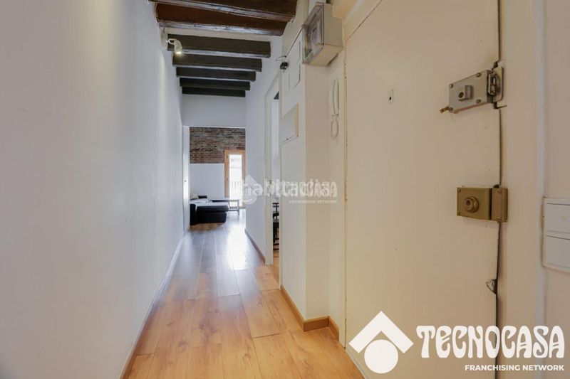 Foto ae952b0e-f367-45b4-8383-2609c341c338. Pis a Raval Barcelona