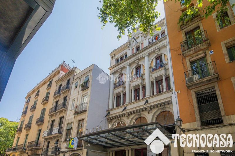 Foto f81a5bb5-a819-44bc-80c1-771c9dd6c8fb. Pis a Raval Barcelona