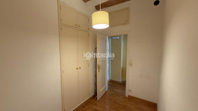 Foto fc8a2d76-d1dd-434d-a690-c75c5d2b4e5b. Pis a Raval Barcelona