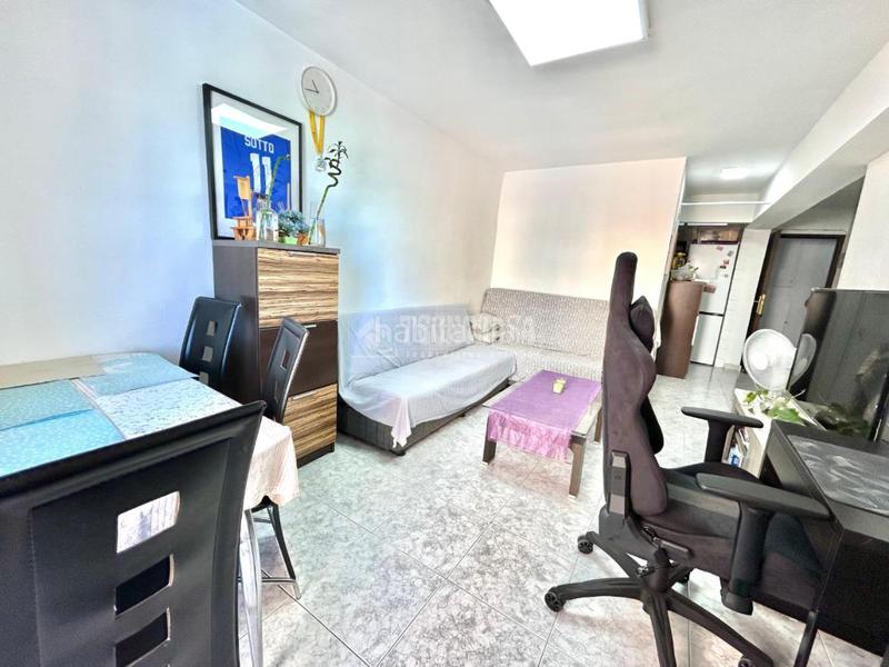 Foto c3f742b9-b0c3-4893-8490-b4742f6cd997. Piso  en venta en arroyo de la miel en Solymar Benalmádena