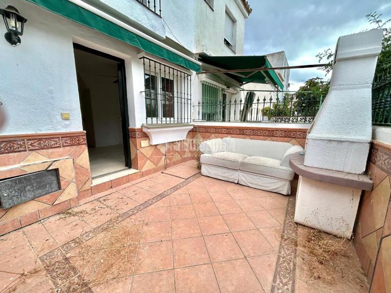 Foto be66a922-e72c-4ec8-8585-227dc586bb2e. Maison jumelée avec parking dans Arroyo de la Miel Benalmádena