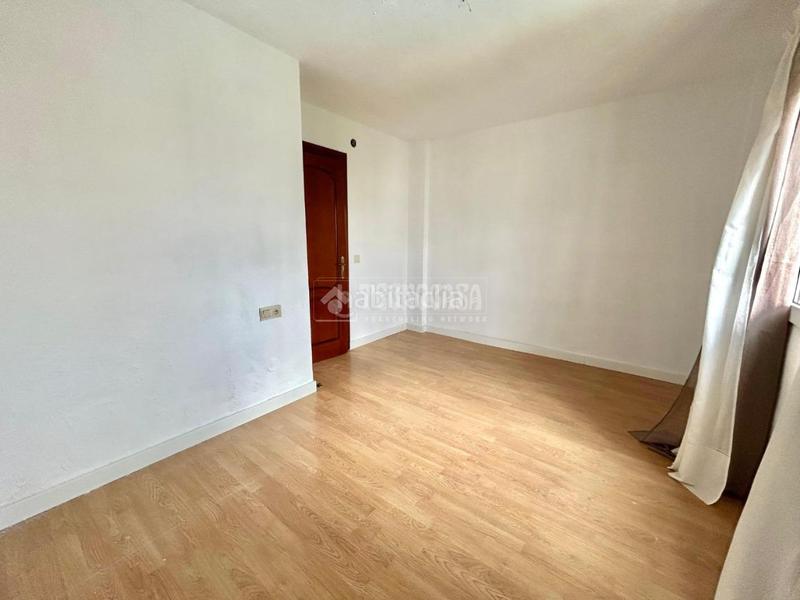 Foto e7a4f7d2-6333-4372-8f13-b76cace4b1f2. Maison jumelée avec parking dans Arroyo de la Miel Benalmádena