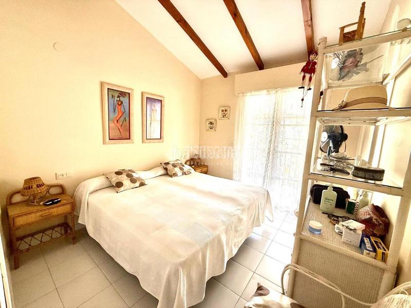 Foto 1924b21d-b58f-47d6-8d82-c6a4516297dc. Casa bifamiliare con piscina in Arroyo de la Miel Benalmádena