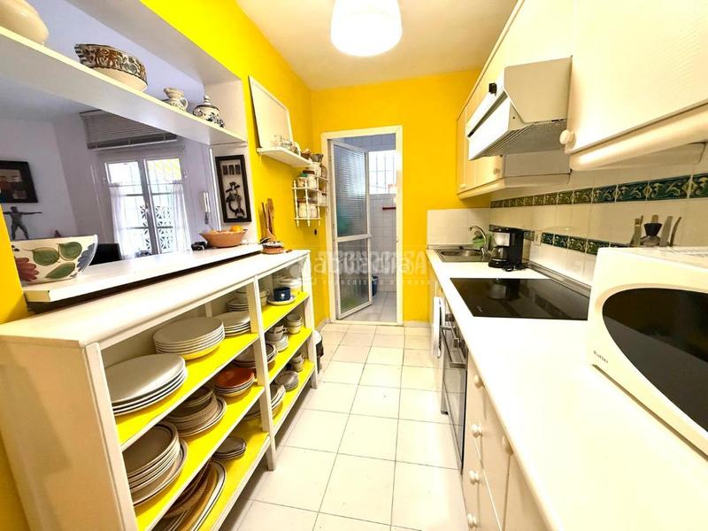 Foto 27866497-e8ec-446d-9a5d-7b01b1e4225b. Casa bifamiliare con piscina in Arroyo de la Miel Benalmádena