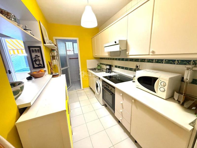 Foto bd7c867b-1a92-4591-bd1b-9bc25241e6ce. Casa bifamiliare con piscina in Arroyo de la Miel Benalmádena